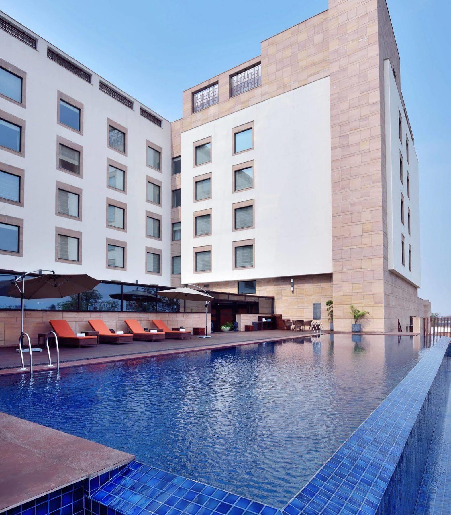Hotel Courtyard By Marriott Raipur Exteriér fotografie